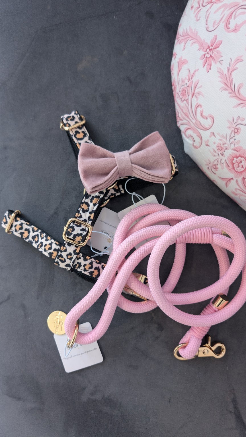Pettorina Urban Leopard con fiocco Essential Chic Blush e guinzaglio Soft Rope Blossom