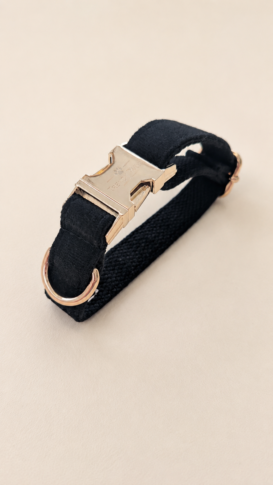 Essential Chic - Midnight (Collare)